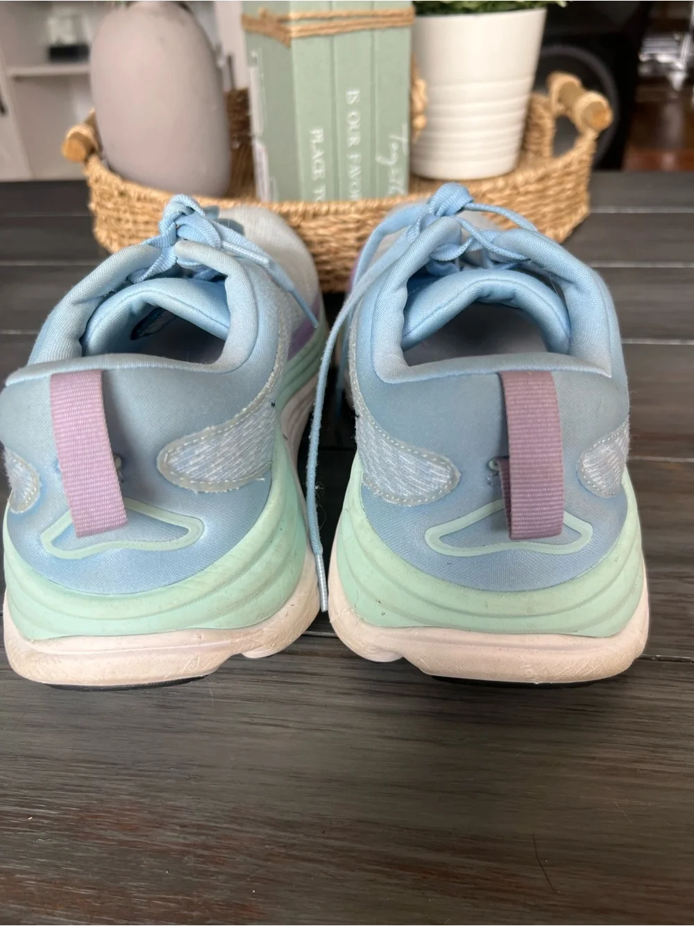 HOKA ONE ONE GAVIOTA 5 Light Blue Running Sneakers (Women's) Size 11